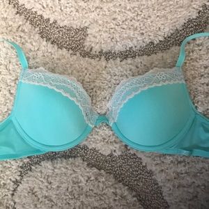 Calvin Klein 34a push-up with lace